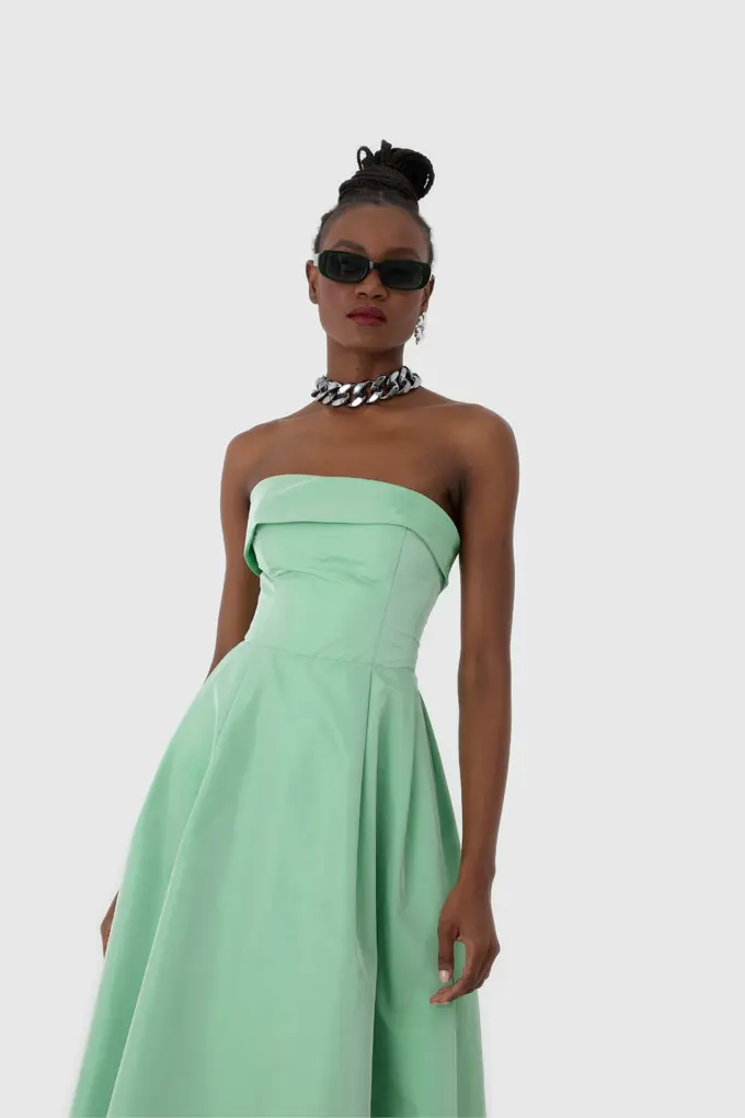 Mint Yeşili Straplez Midi Boy Kokteyl Elbisesi