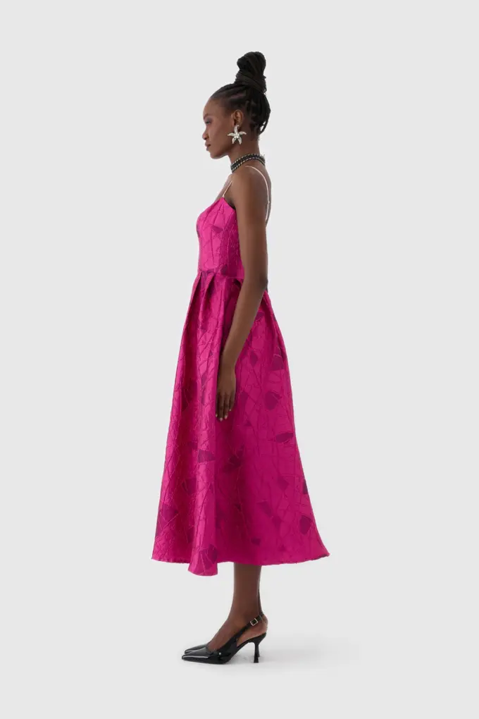 Fuşya Dokulu Midi Boy Kokteyl Elbisesi